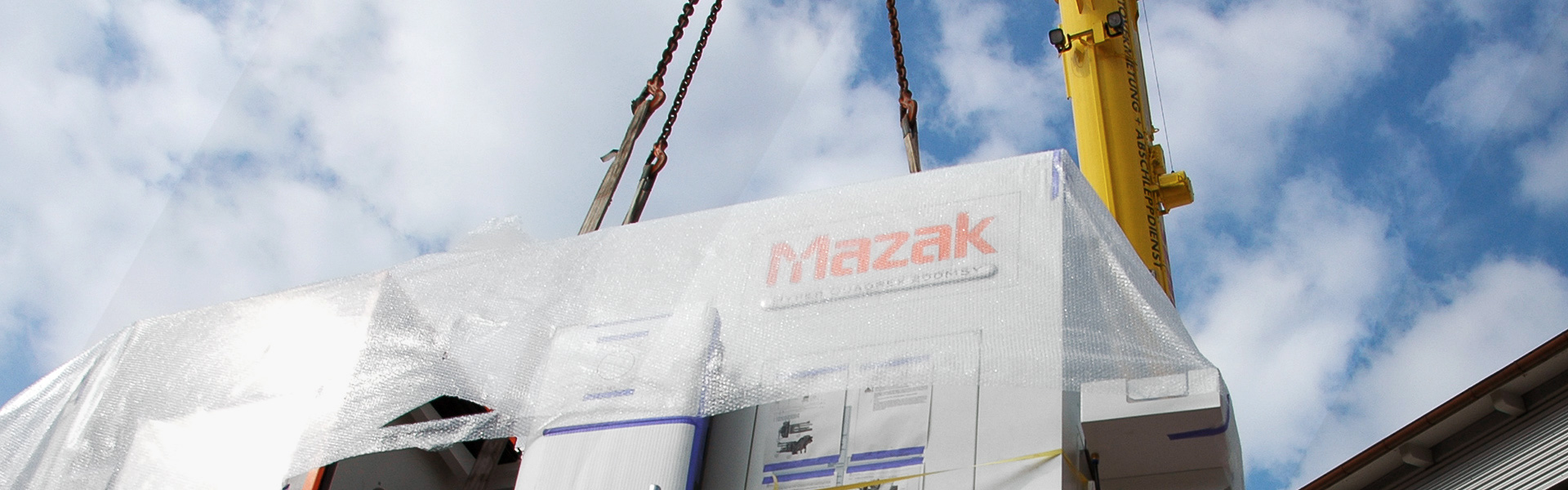 Mazak Anlieferung